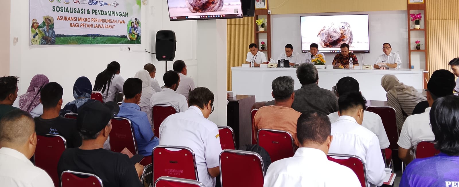 Kegiatan Sosialisasi Asuransi Mikro Perlindungan Jiwa Petani dan Akses Pembiayaan Petani Kabupaten Cirebon