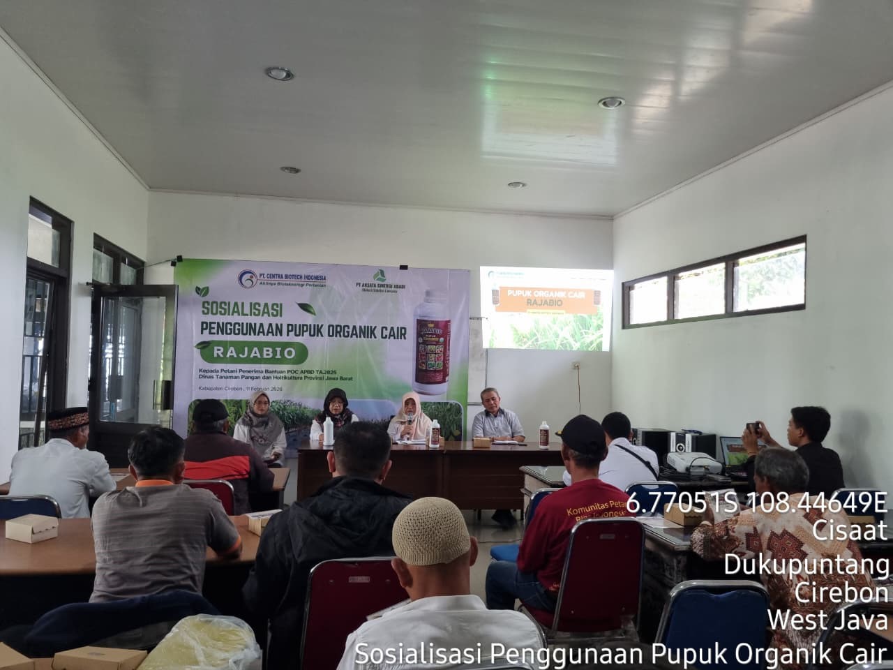 Kegiatan Sosialisasi Penggunaan Pupuk Organik Cair