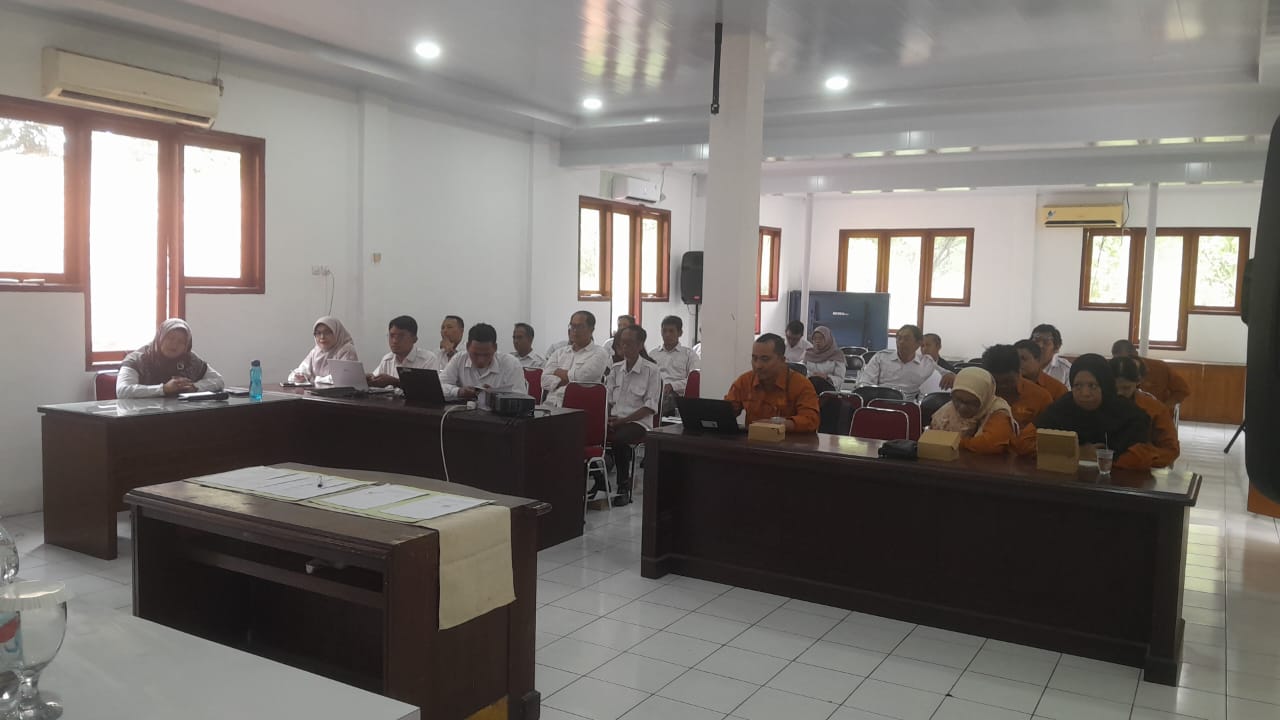 PELATIHAN UBINAN DAN KERJASAMA ANTARA DISTAN DENGAN BPS