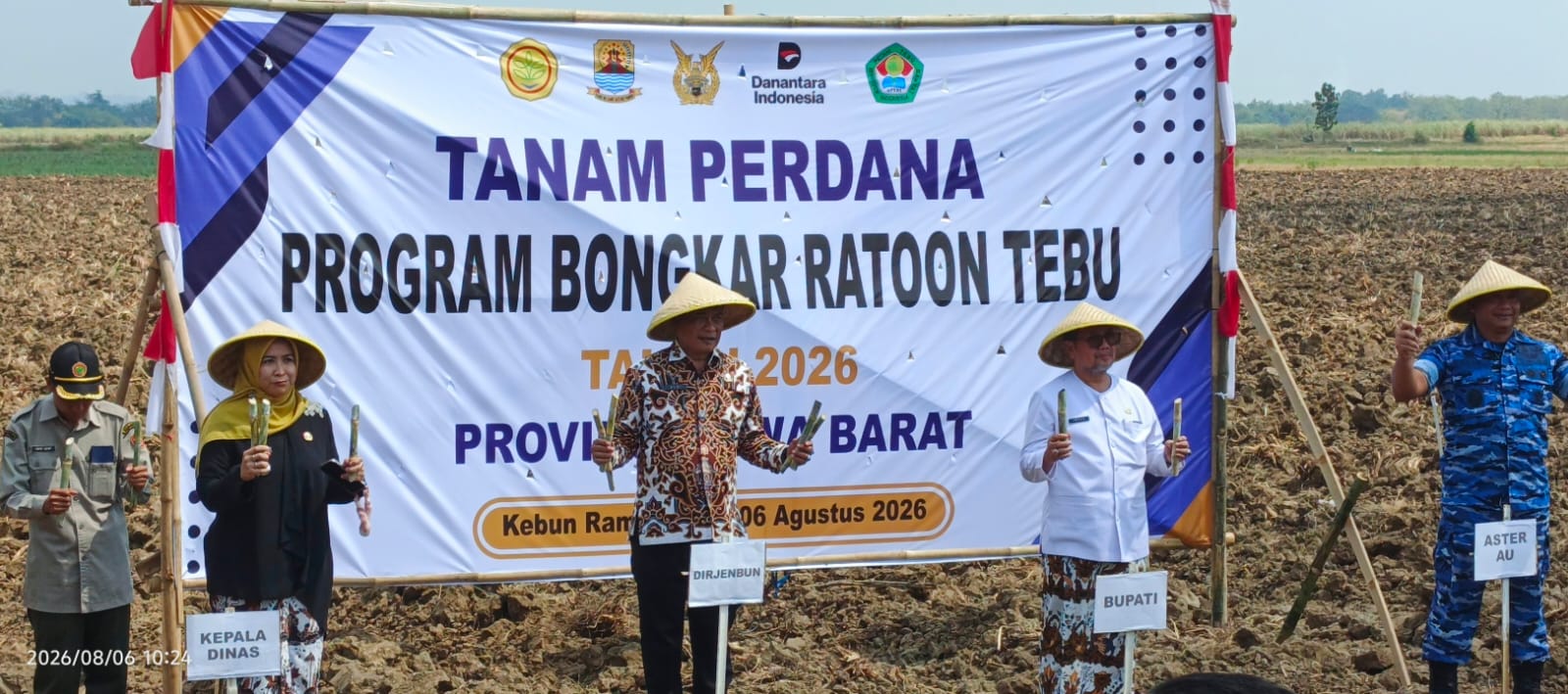 TANAM PERDANA PROGRAM BONGKAR RATOON TEBU TAHUN 2026