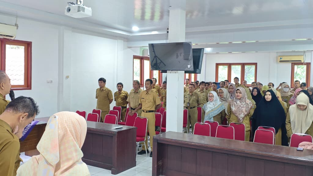 DINAS PERTANIAN MELAKSANAKAN APEL PAGI